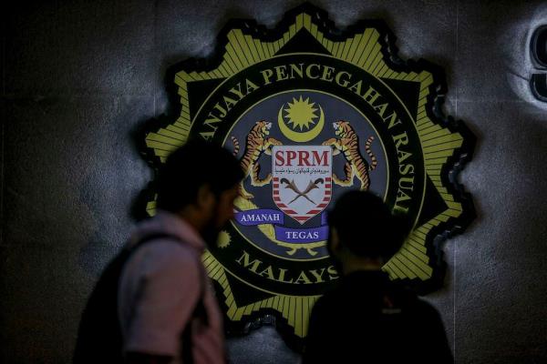 MACC nabs seven customs agents over luxury car duties syndicate